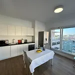 Downtown דירה טיראנה